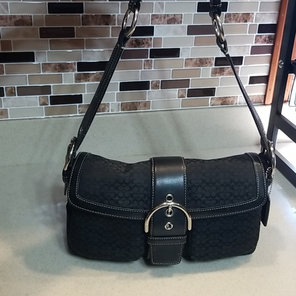 Coach shoulder bag